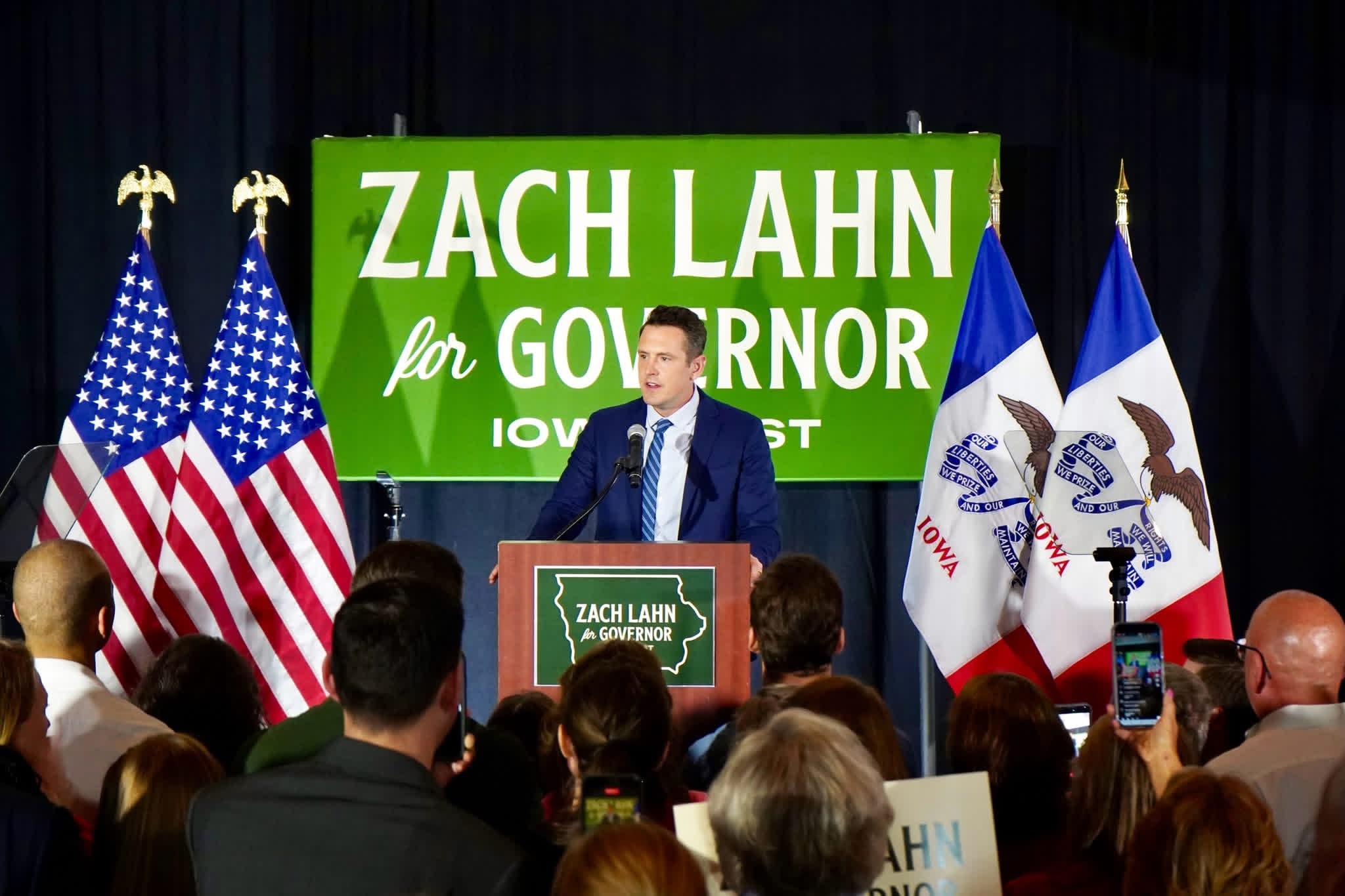 Ứng cử viên Zach Lahn cho chức vụ Thống đốc Iowa của Đảng Cộng Hòa | 📸 Zach Lahn for Governor