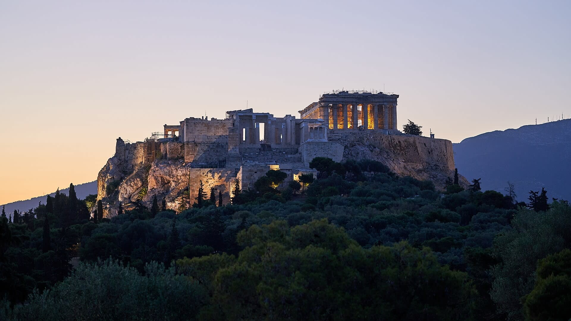 Acropolis ở Athens nhìn từ đồi Pnyx