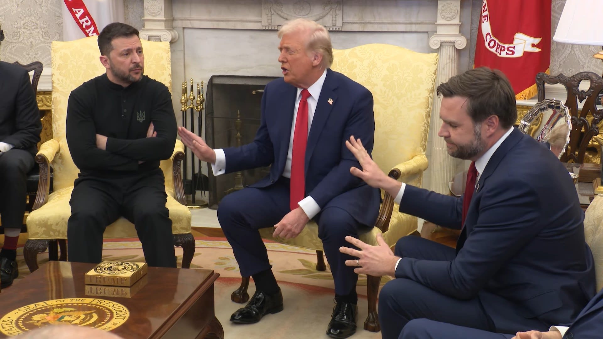 Tổng thống Trump và Tổng thống Ukraine Volodymyr Zelensky tranh luận tại Phòng Bầu dục ngày 28/2/2025