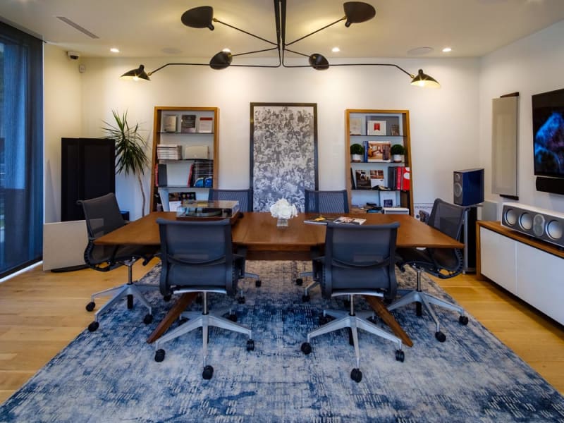 Shelley's Stereo Video Center Woodland Hills, CA