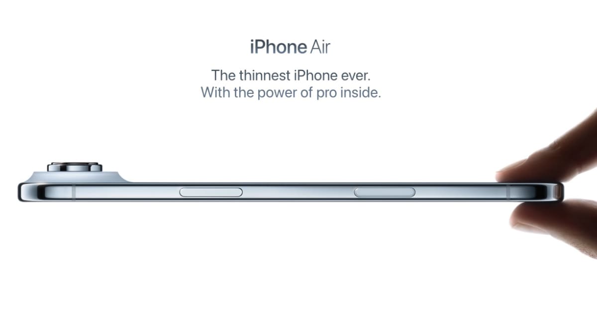 Apple iPhone Air… looking very thin indeed.