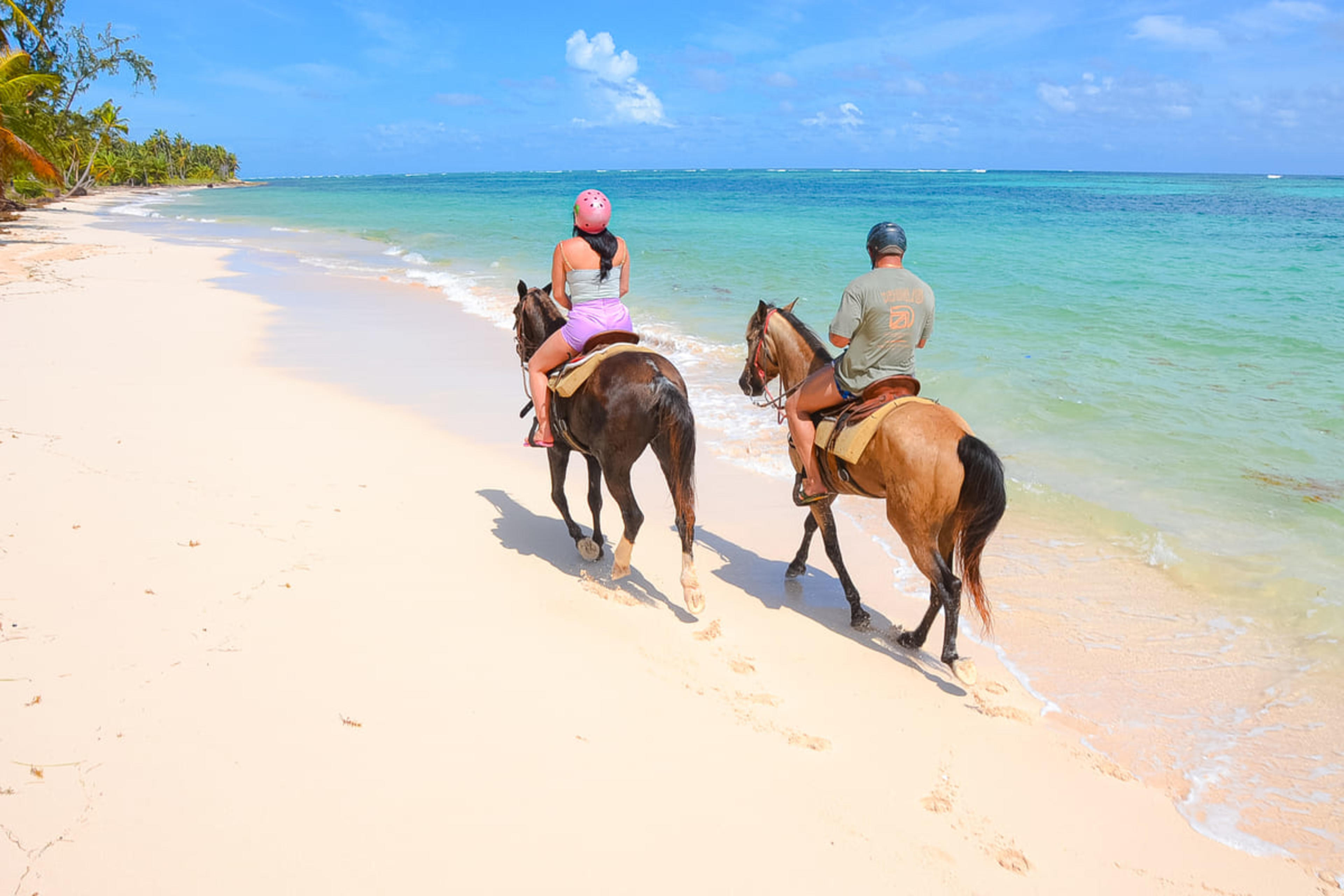 Cabalgata Privada en la Playa 1 Hora en Punta Cana — 1