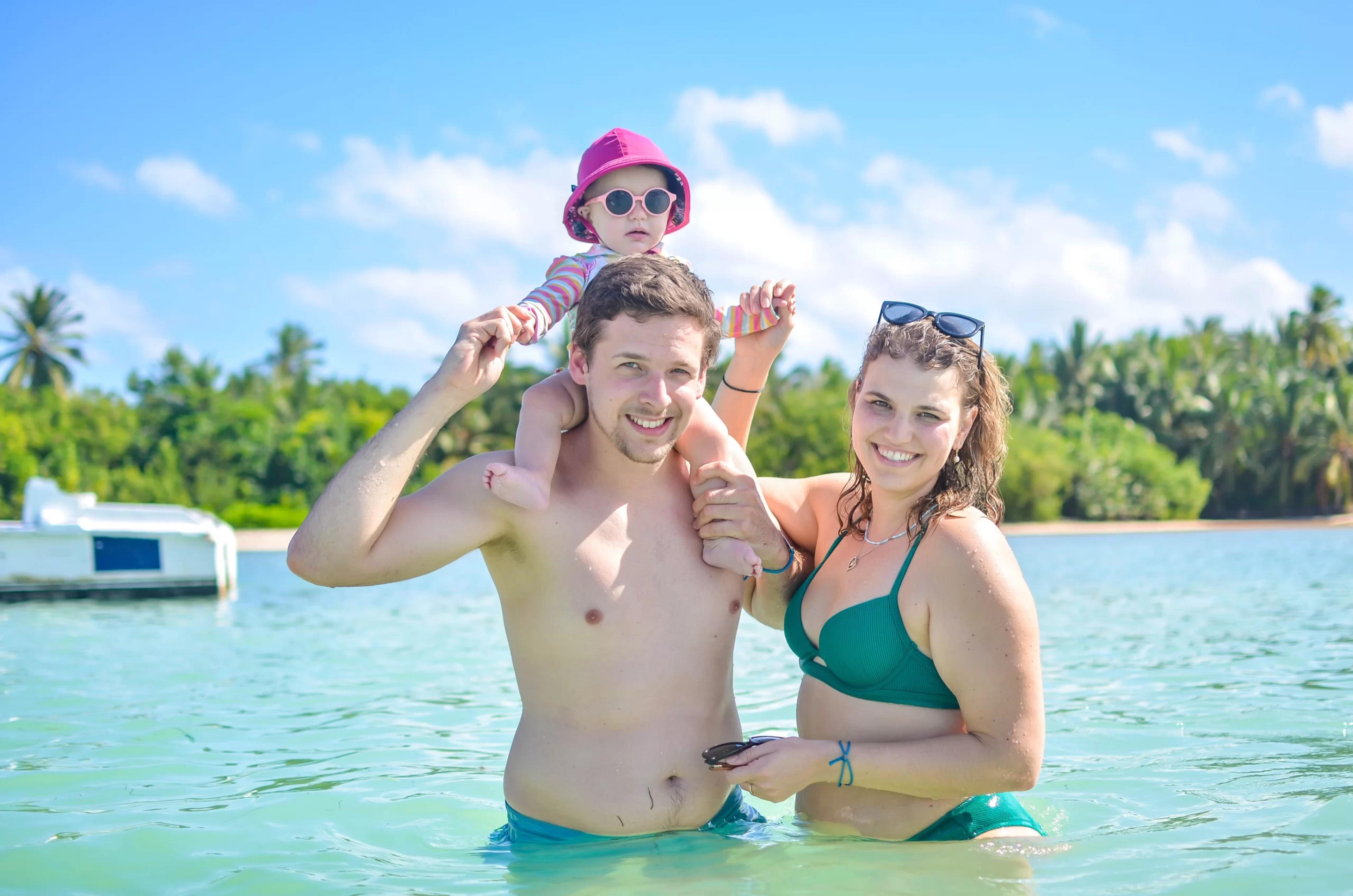 Aventura Familiar en Catamarán: Snorkel y Piscina Natural — 1