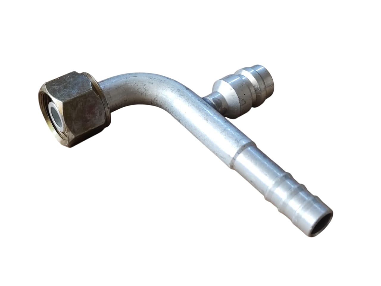 FITTING 13/32 #8 DE 90° CON VALVULA HEMBRA O-RING