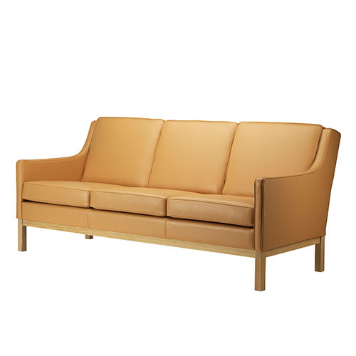 FDB Møbler, Erik Wørts 3 pers. sofa - L601-3 - Eg/camelfarvet læder Billede af FDB Møbler, Erik Wørts 3 pers. sofa - L601-3 - Eg/camelfarvet læder