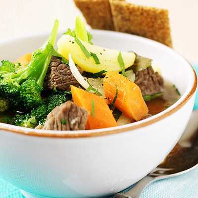 Köttgryta med nötkött och rotfrukter