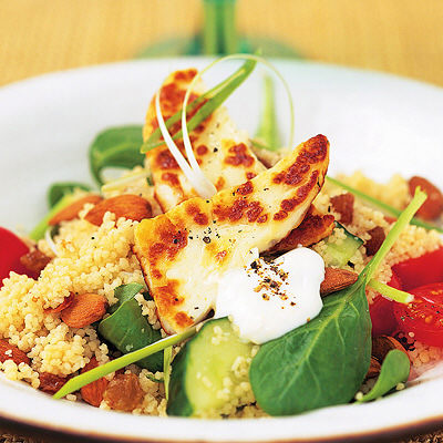 Couscoussallad med halloumi