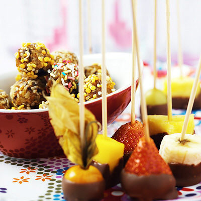 Chokladdoppade fruktspett