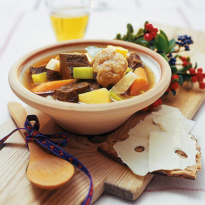 Älgköttssoppa med norrlandsklimp