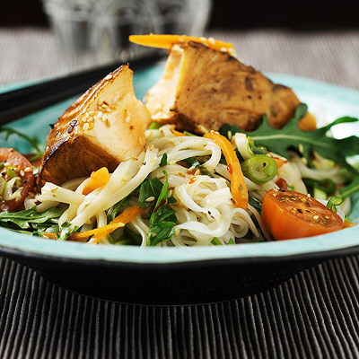 Nudelsallad med lax