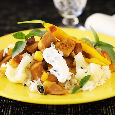 Korv tandoori med örtyoghurt