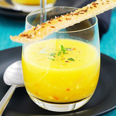 Gul gazpacho