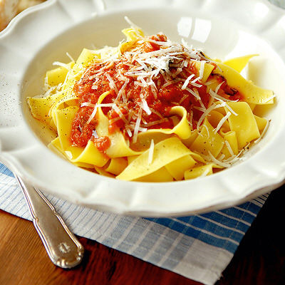 Italiensk tomatsås för pasta och pizza