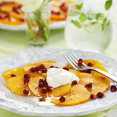 Carpaccio på sharonfrukt