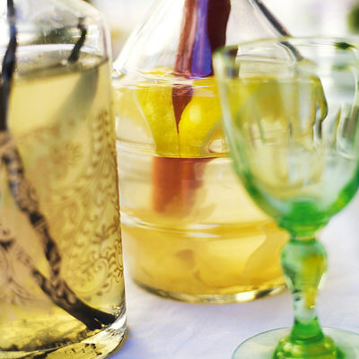 Chili- och ingefärskryddad snaps