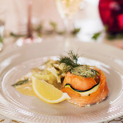Laxrulader med torskfärs och gräddkokt fänkål