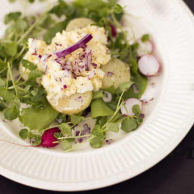 Smörrebröd med potatis och äggröra