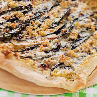 Pizza med mangold och gruyèreost