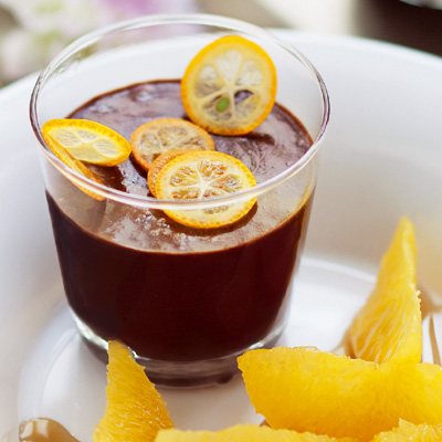 Chokladbavaroise med citrusfrukt