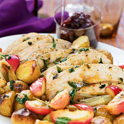 Kalkonbröst med äppel- och salviapotatis