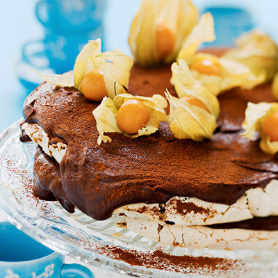 Choklad- och marängtårta