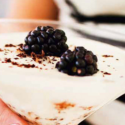 Mascarponekräm med cantucciniskorpor och choklad