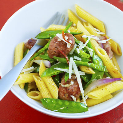 Pasta penne med salsiccia