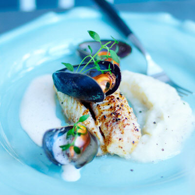 Torskrygg med musselsås och rotselleripuré