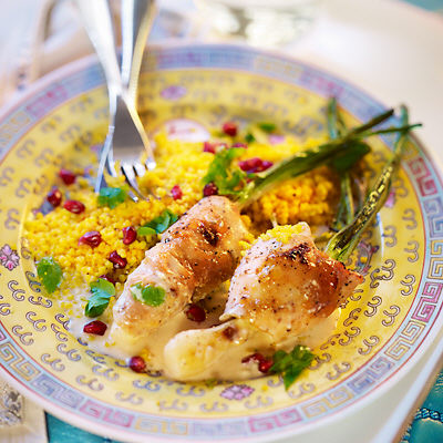 Kycklingrullar med salladslök och mango chutney