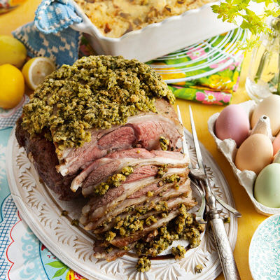 Ört- och citronöverbakad lammstek