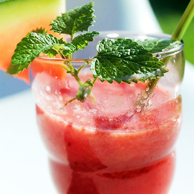 Smoothie med vattenmelon och mynta
