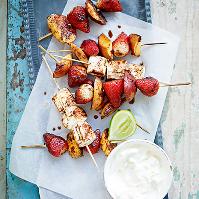Grillade fruktspett