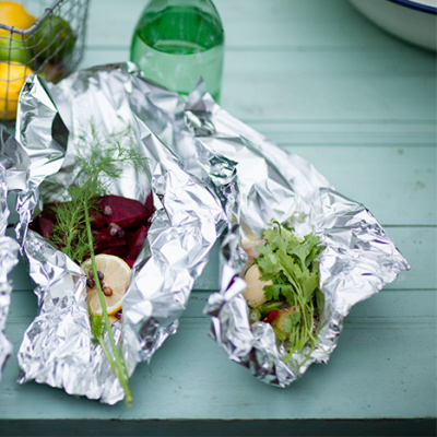 Foliepaket med fisk och asiatiska smaker