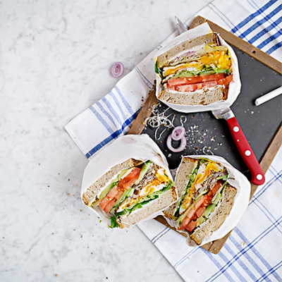 Dubbel levainmacka med stekt ägg