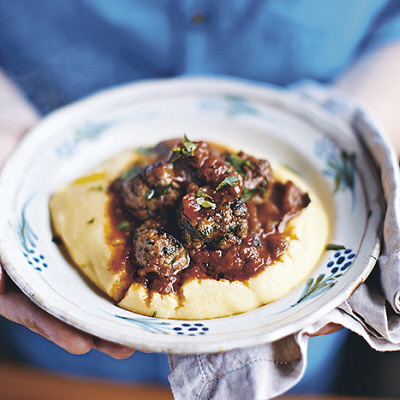 Fänkålsstekta köttbullar med polenta