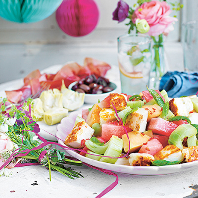 Melon- och halloumisallad