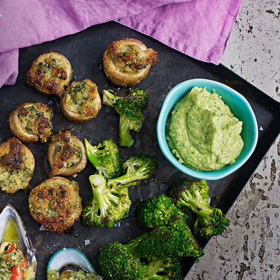 Bönröra med råstekt broccoli