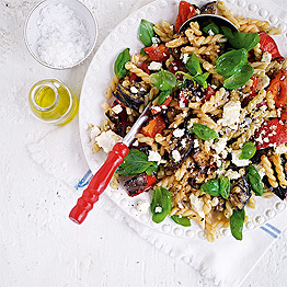 Vegetarisk pastasallad