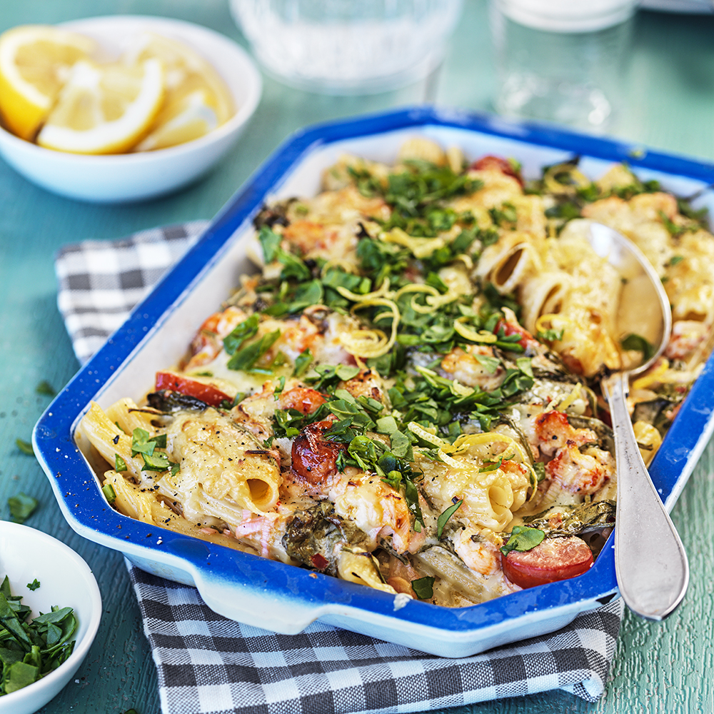 Pastagratäng med skaldjur