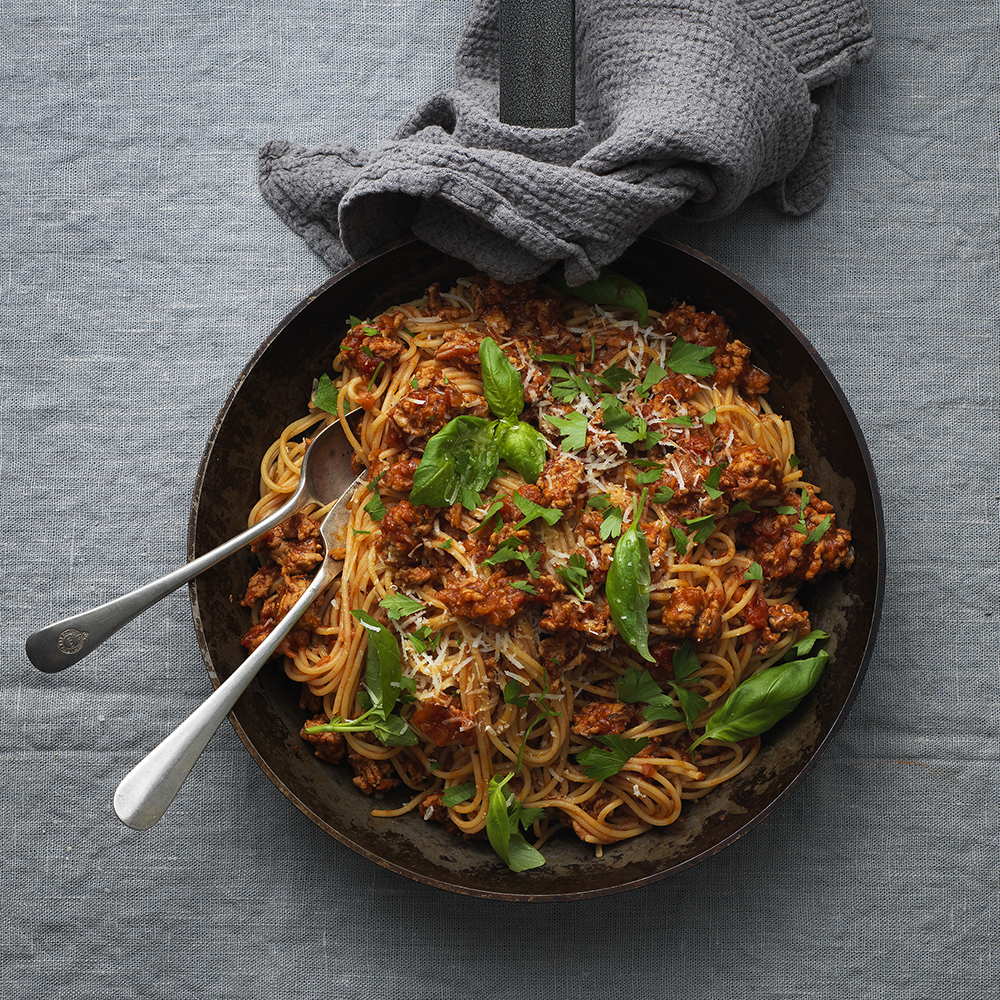 Spagetti med kycklingfärssås
