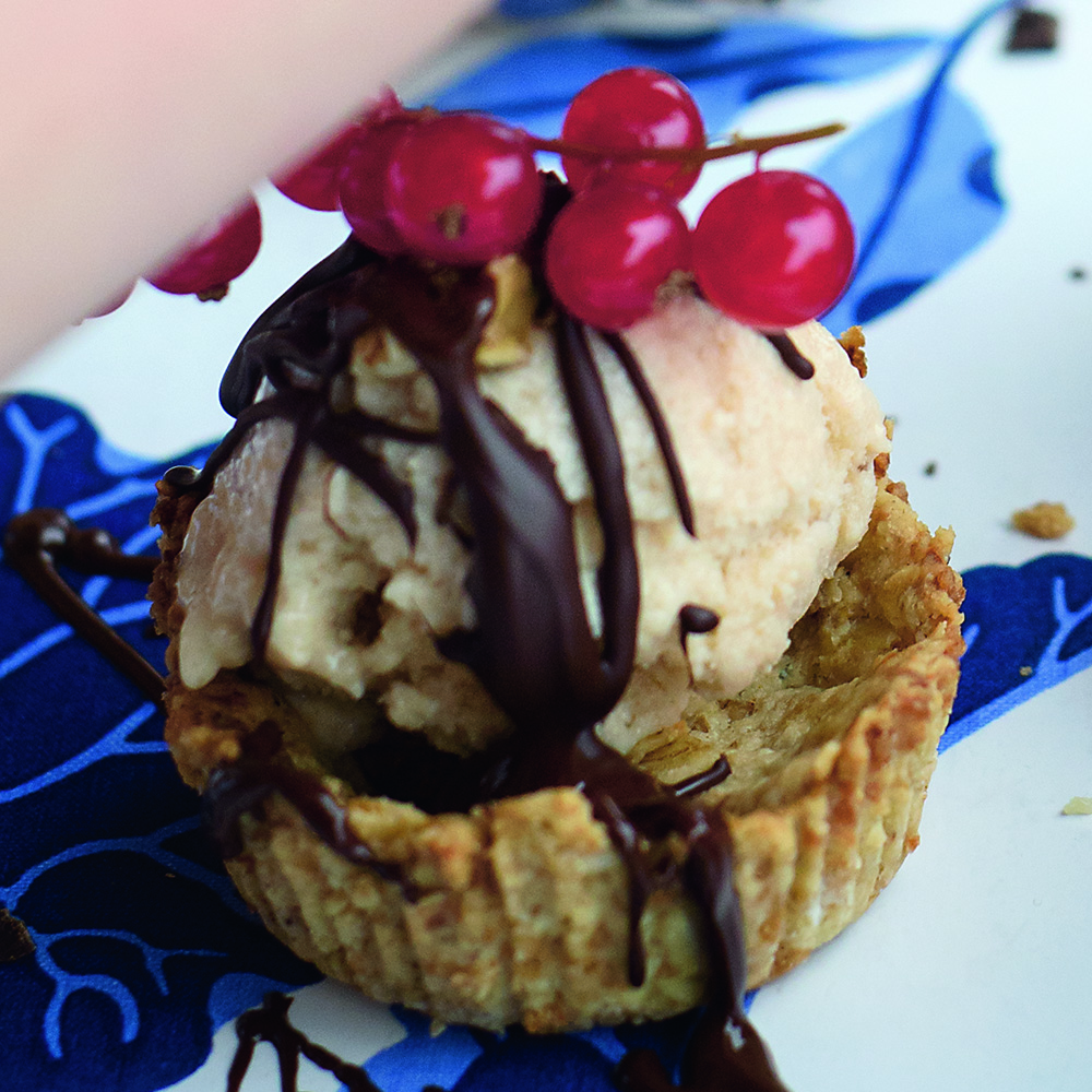 Banan- och jordnötsglass