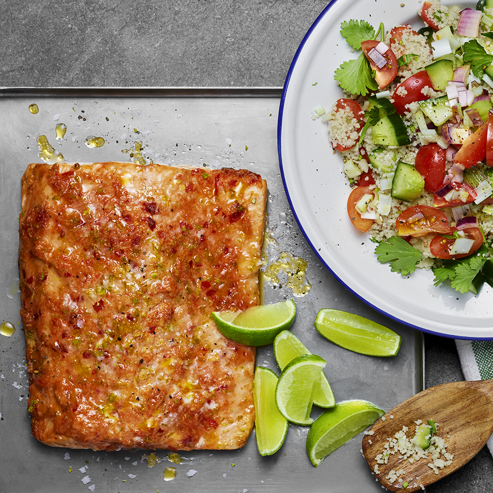 Grillad laxsida med couscoussallad