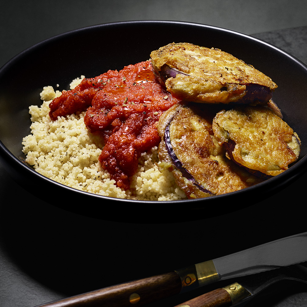 Auberginepiccata med tomatsås och couscous