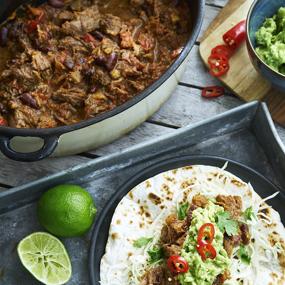 Slowcooked beef taco style