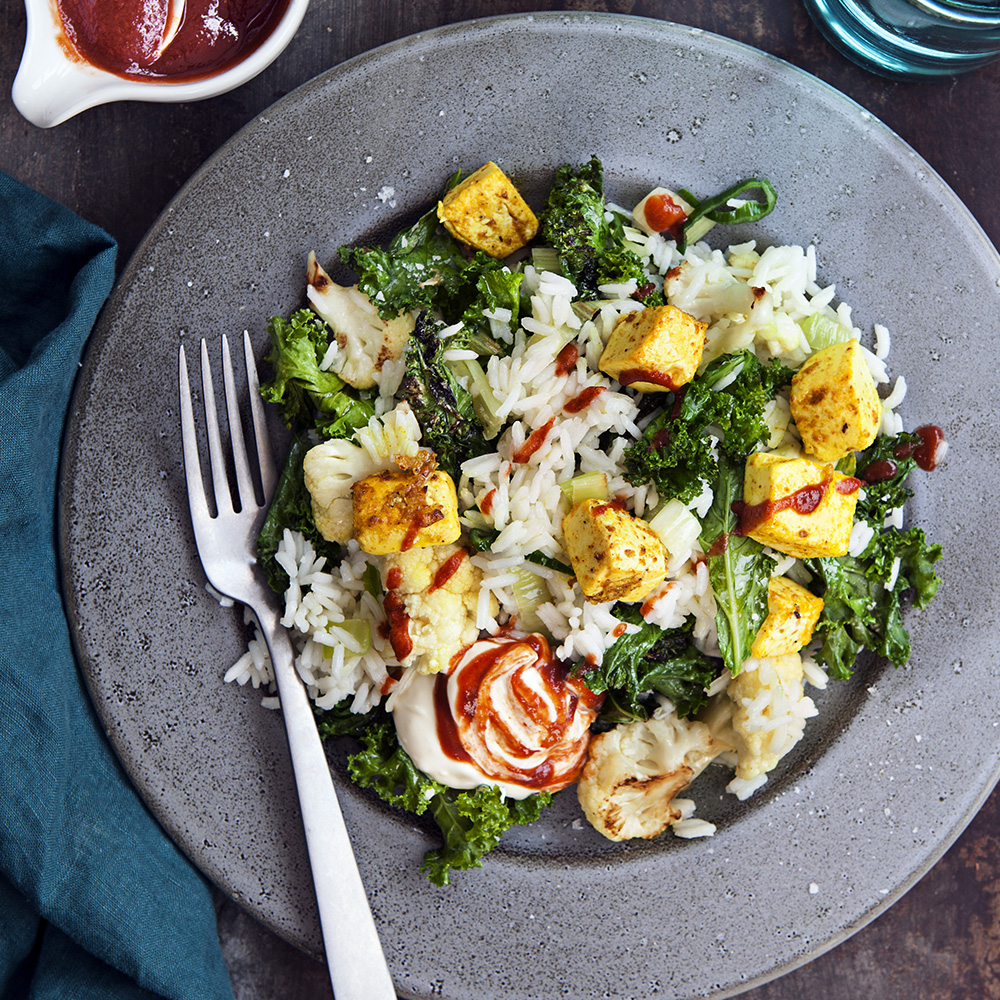 Grönsaksris med currystekt tofu