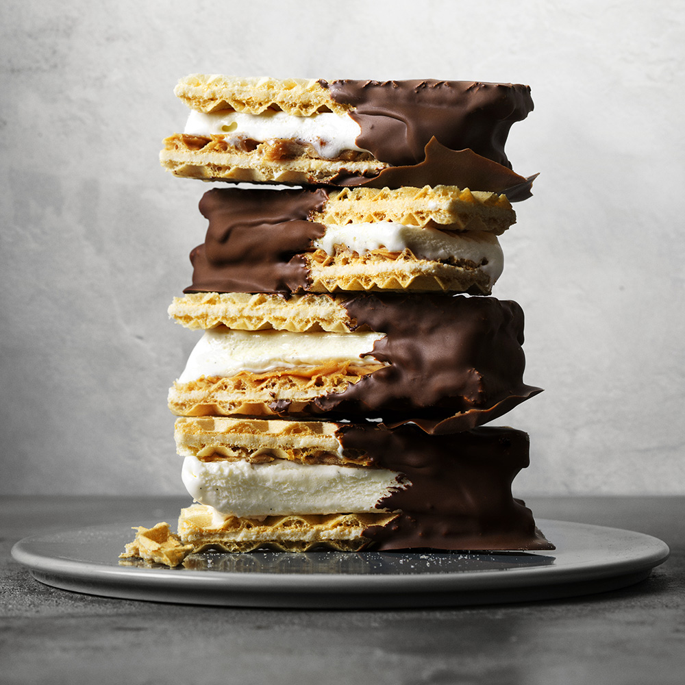 Chokladdoppad jordnötsglass