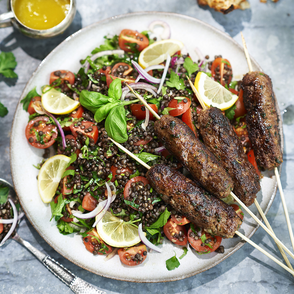 Belugalinssallad med färsspett