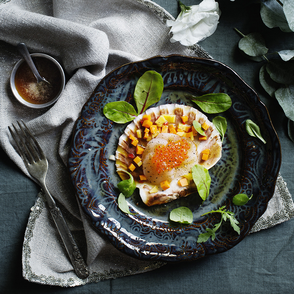 Carpaccio på pilgrimsmusslor