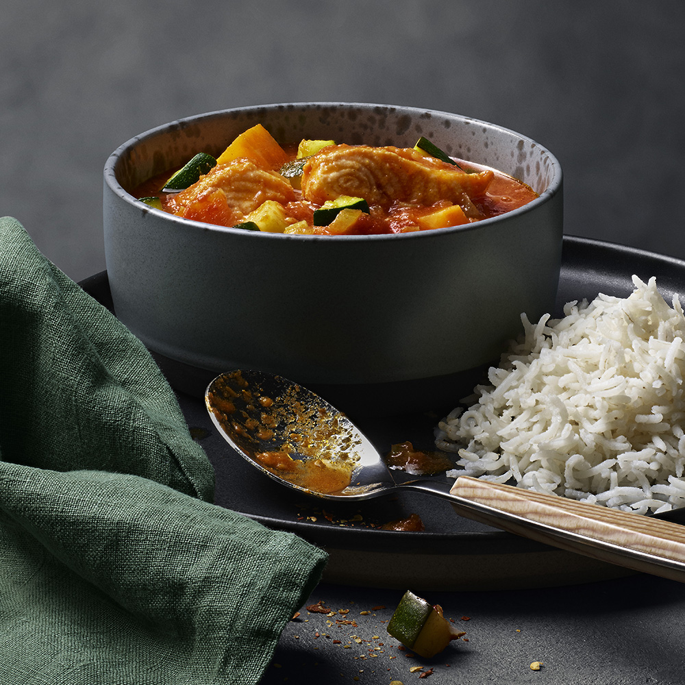 Fiskgryta med tomat och curry