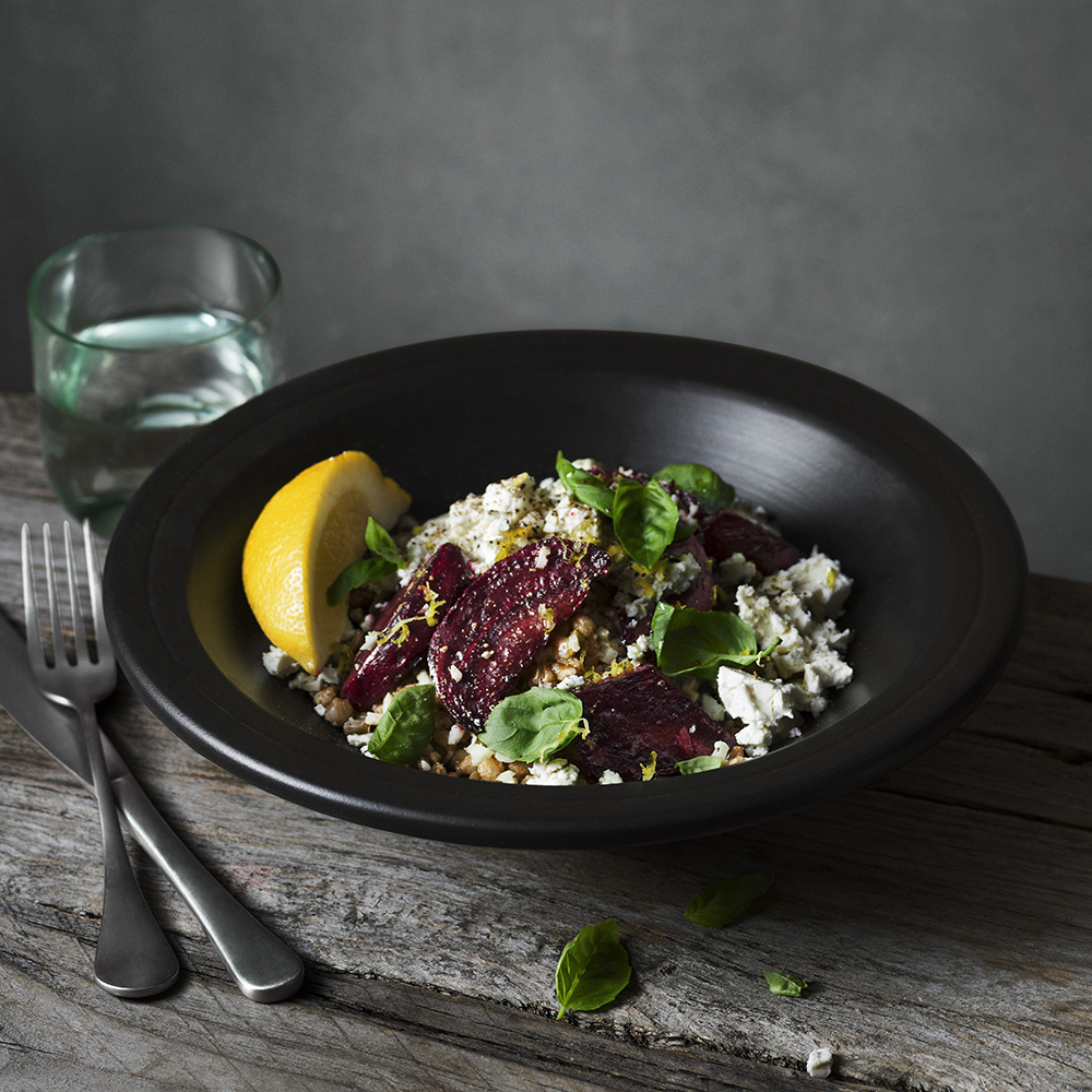 Blomkålsris med matvete och ugnsrostade rödbetor